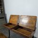 Bureau d'écolier moderniste