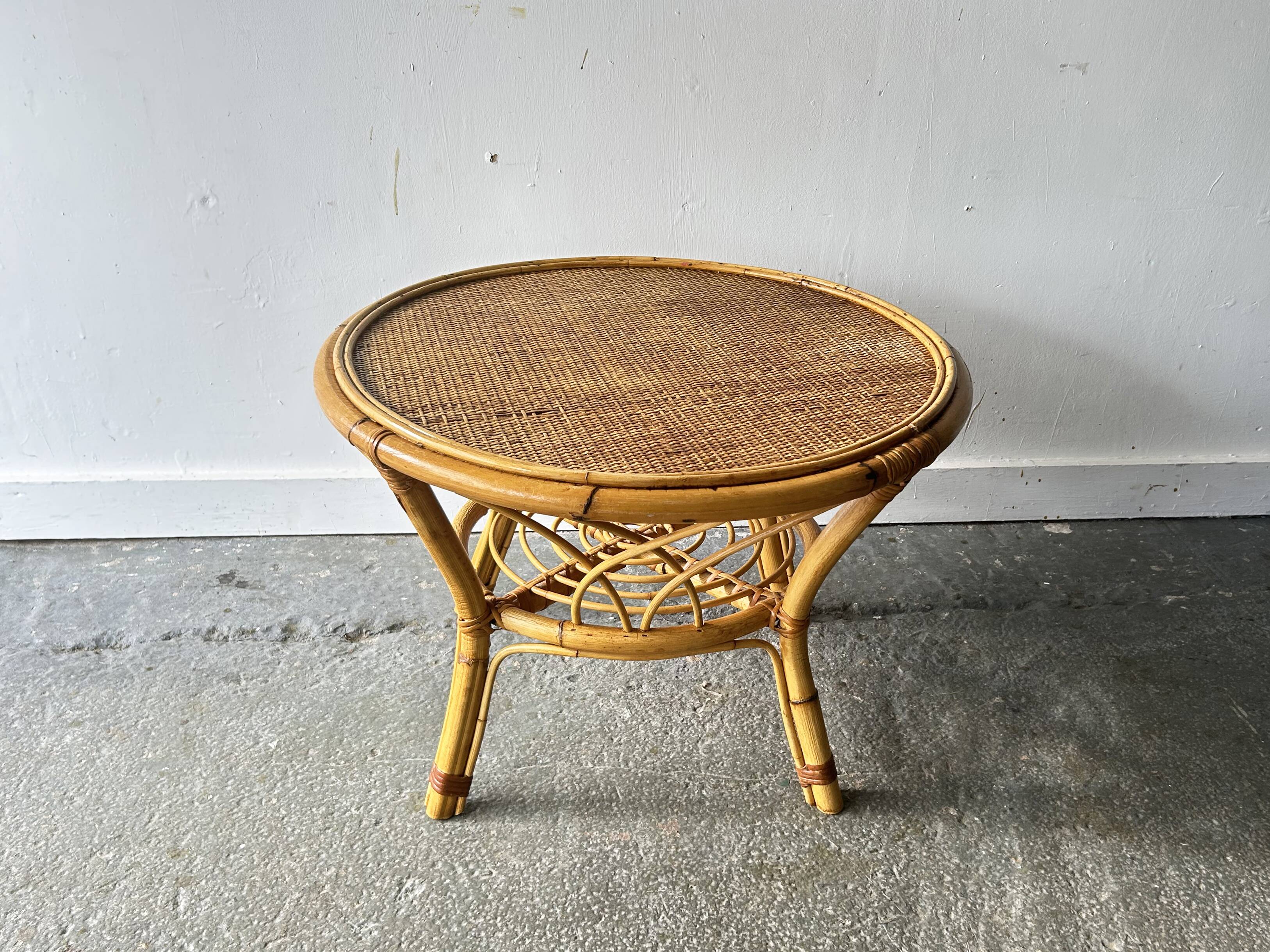 Italian Vintage Bamboo & Rattan Coffee / Occasional Table  c 1960/70s