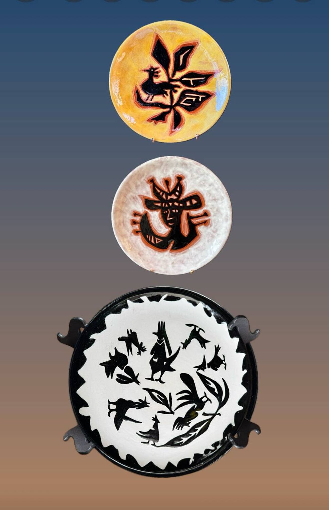 Terracotta plate, Jean Lurçat decorated with a rooster and foliage.