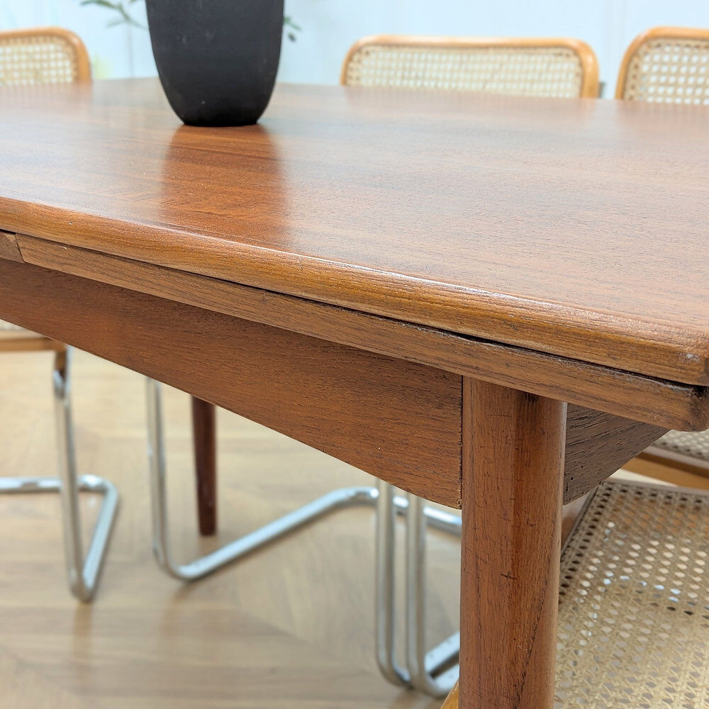 Table à manger extensible