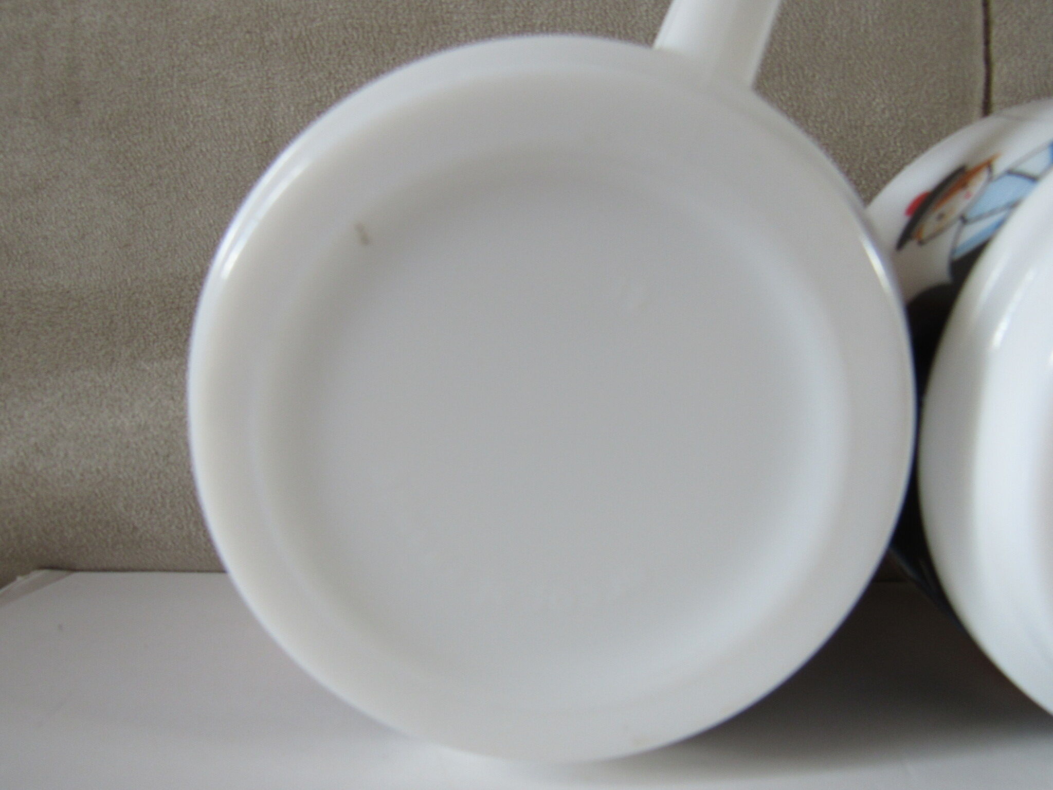 Vintage coffee cup Arcopal patterns family characters