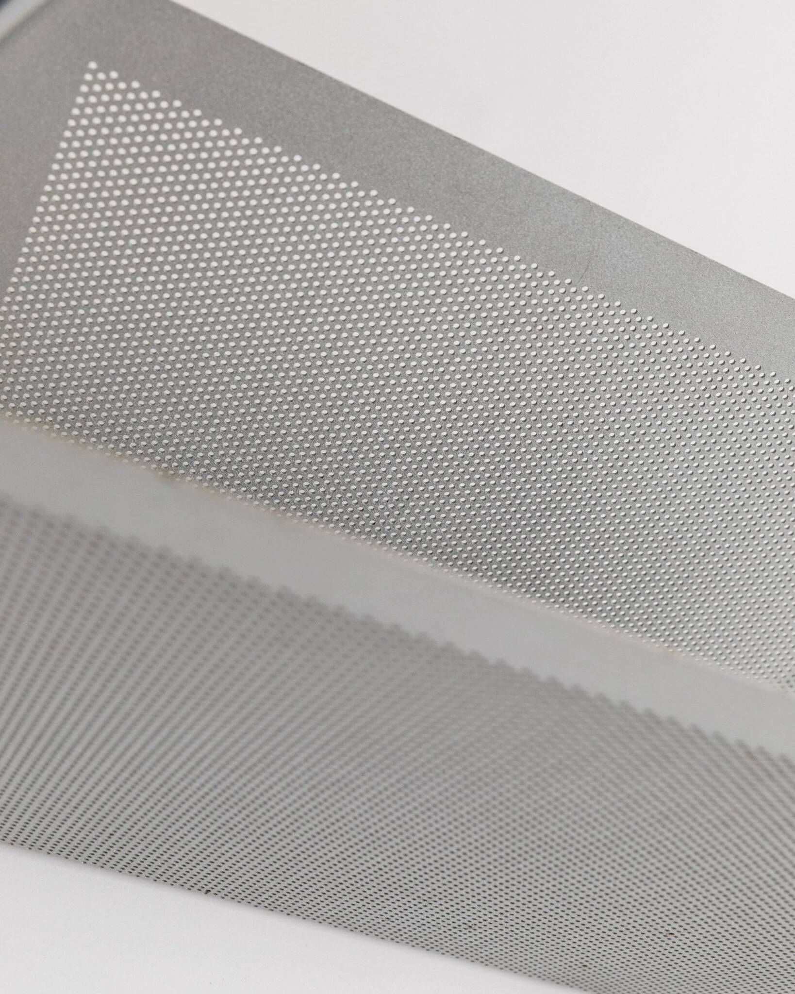 Vintage argent chrome-plated metal magazine rack by Mascagni – perforated, space-age design, Italy 1970s