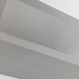 Porte-revues en métal chromé argenté vintage par Mascagni – design perforé, style futuriste, Italie années 1970