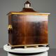 Cabinet d'art en marqueterie allemande
