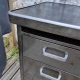 Strafor desk in brushed metal