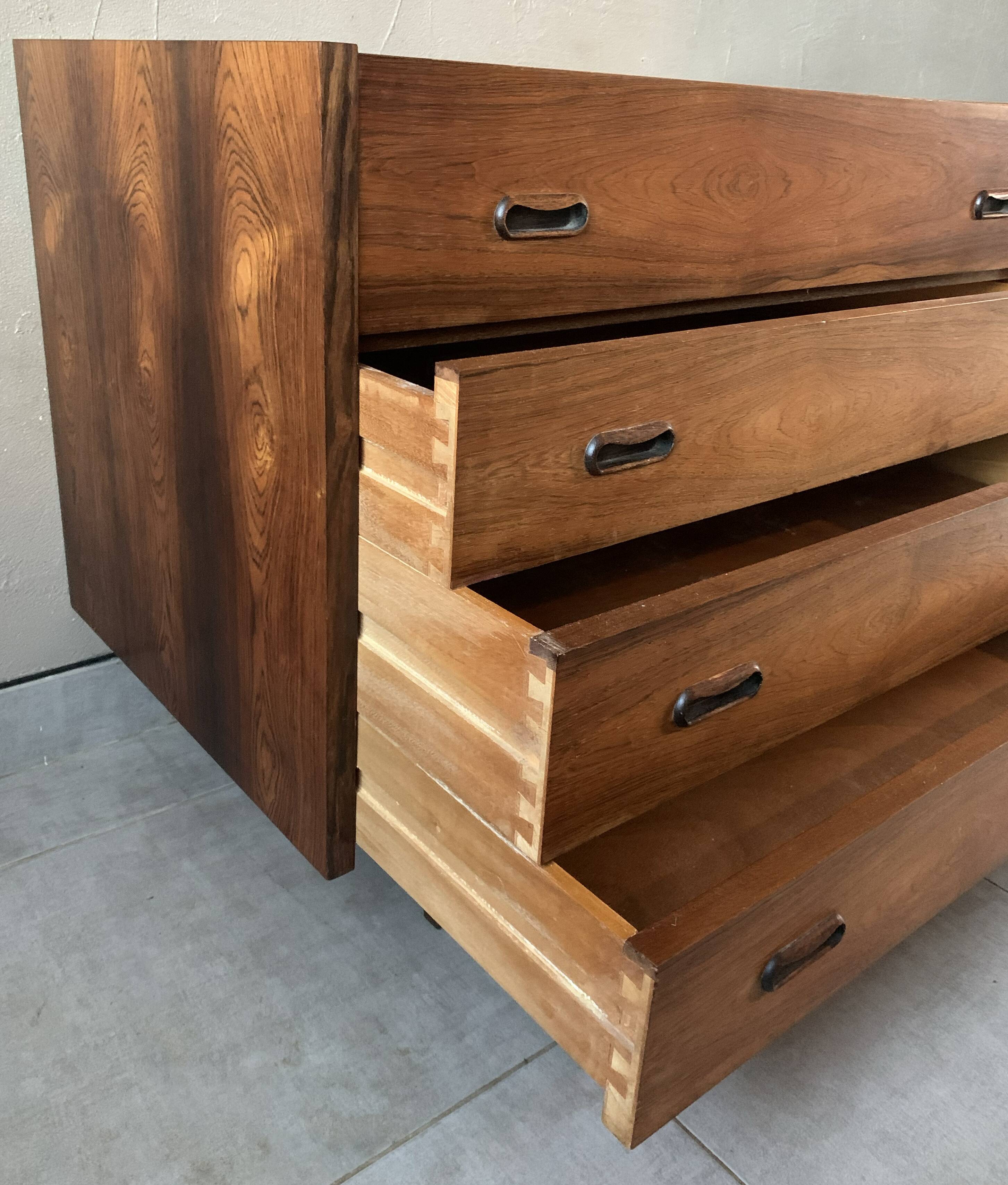 Vintage Scandinavian dressing table/dresser from the 60s in rosewood