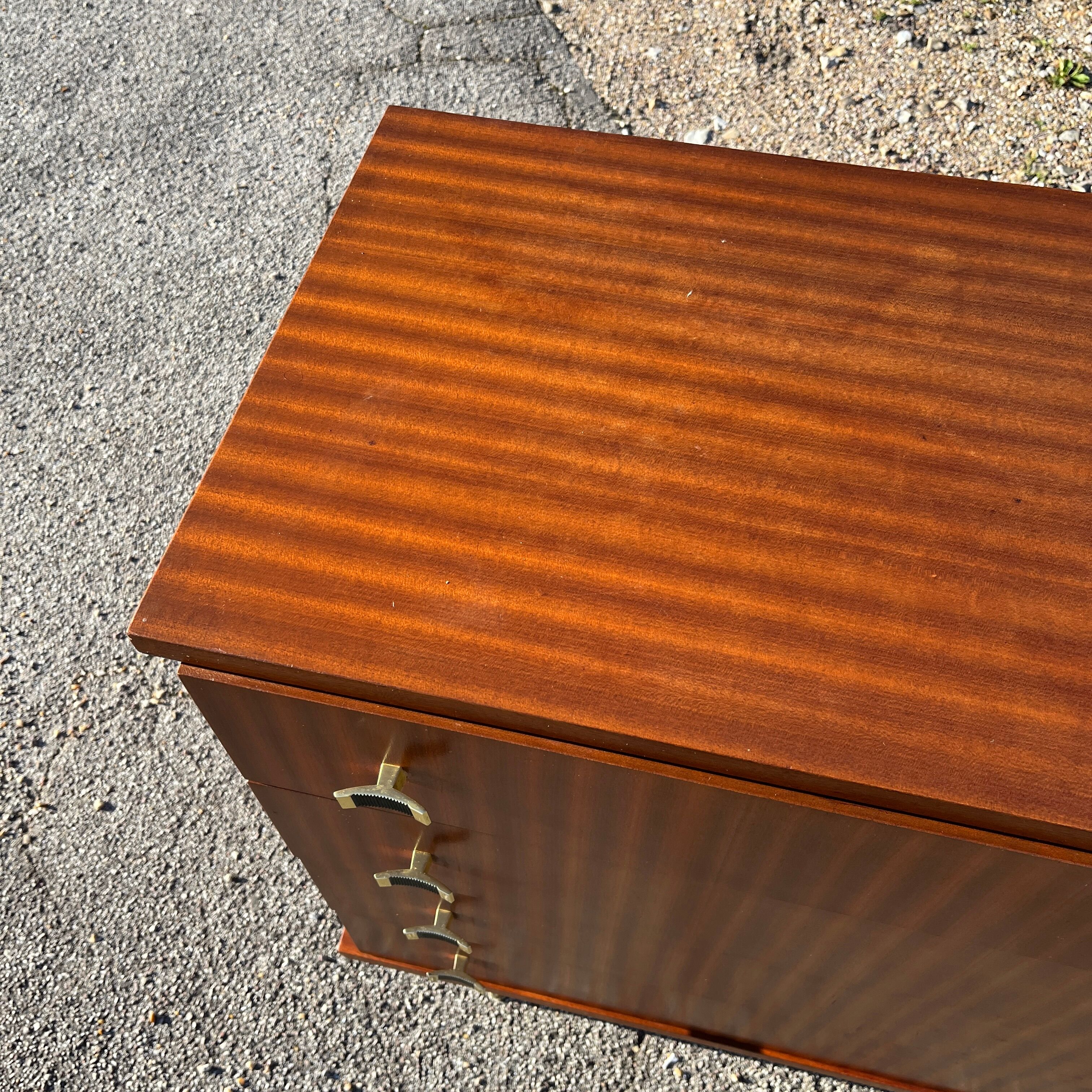 Vintage chest of drawers 4 drawers