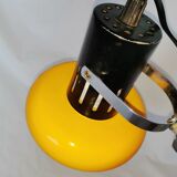 Articulated lamp in lacquered steel, Aluminor, France, 1980.