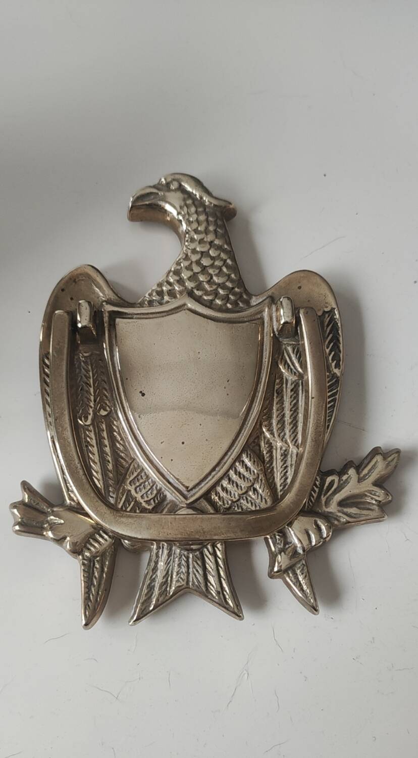 Door knocker/American bald eagle. Made of solid brass. Dimensions 15 x 10.