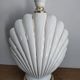 Pied de lampe coquillage en céramique et métal doré- vintage