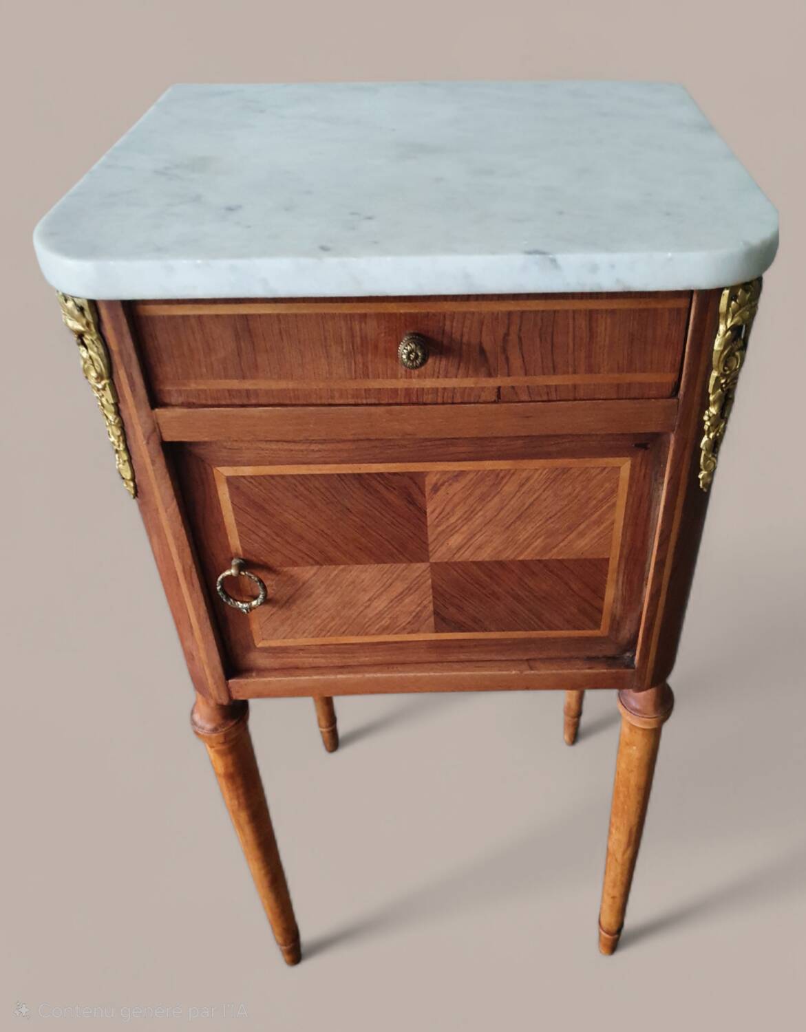 Table d’appoint Louis XVI marqueterie - Marbre et décors bronze doré