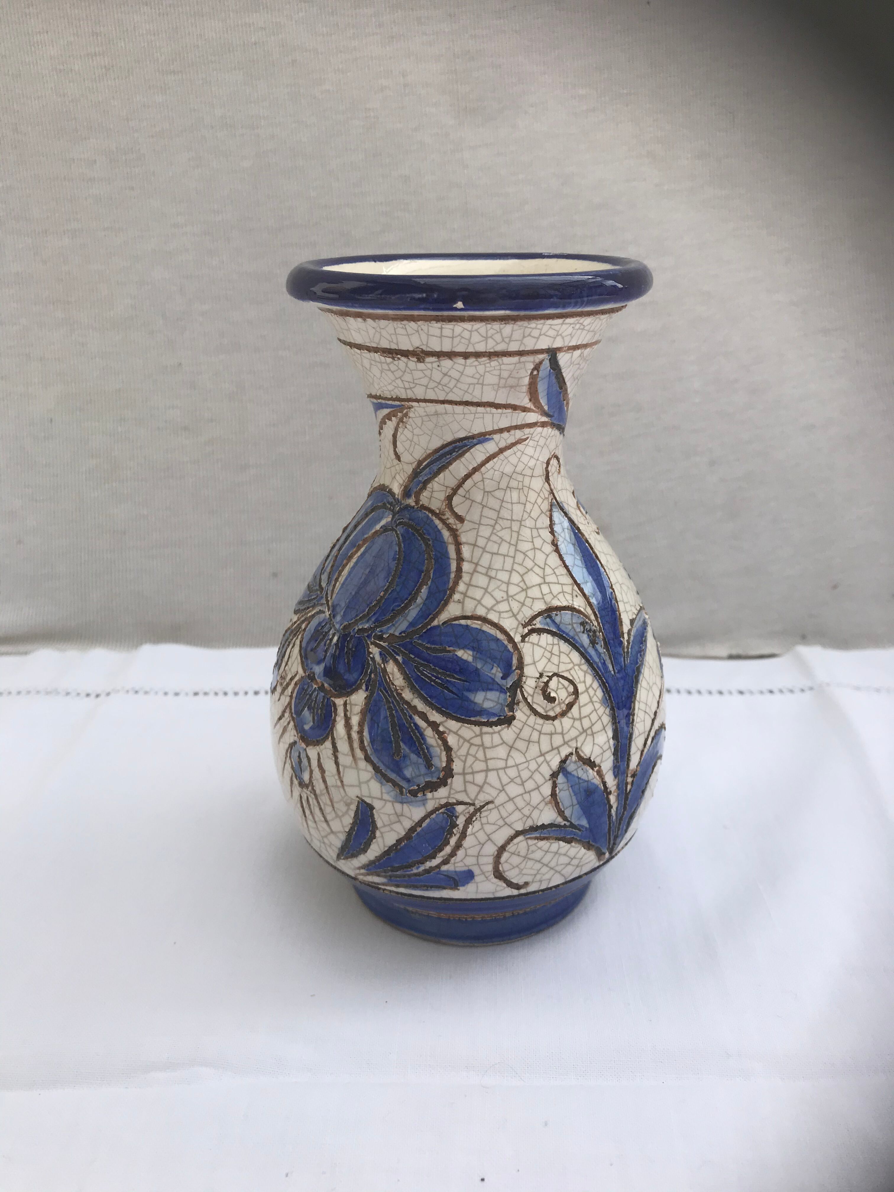Old vase