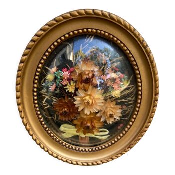 Dried flowers frame