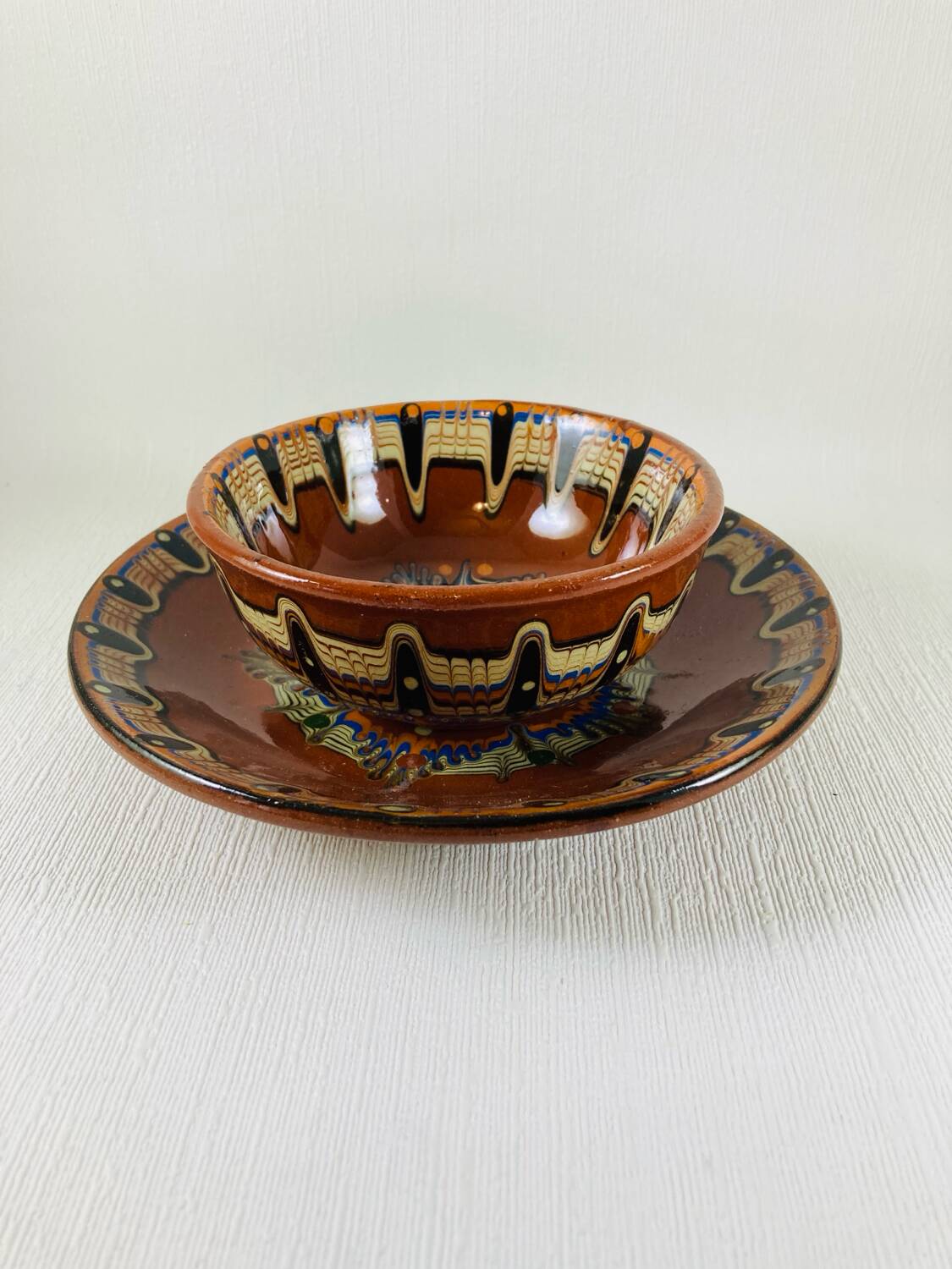 4 bowls + 2 saucers glazed terracotta Bulgarian Monastery of Troyan