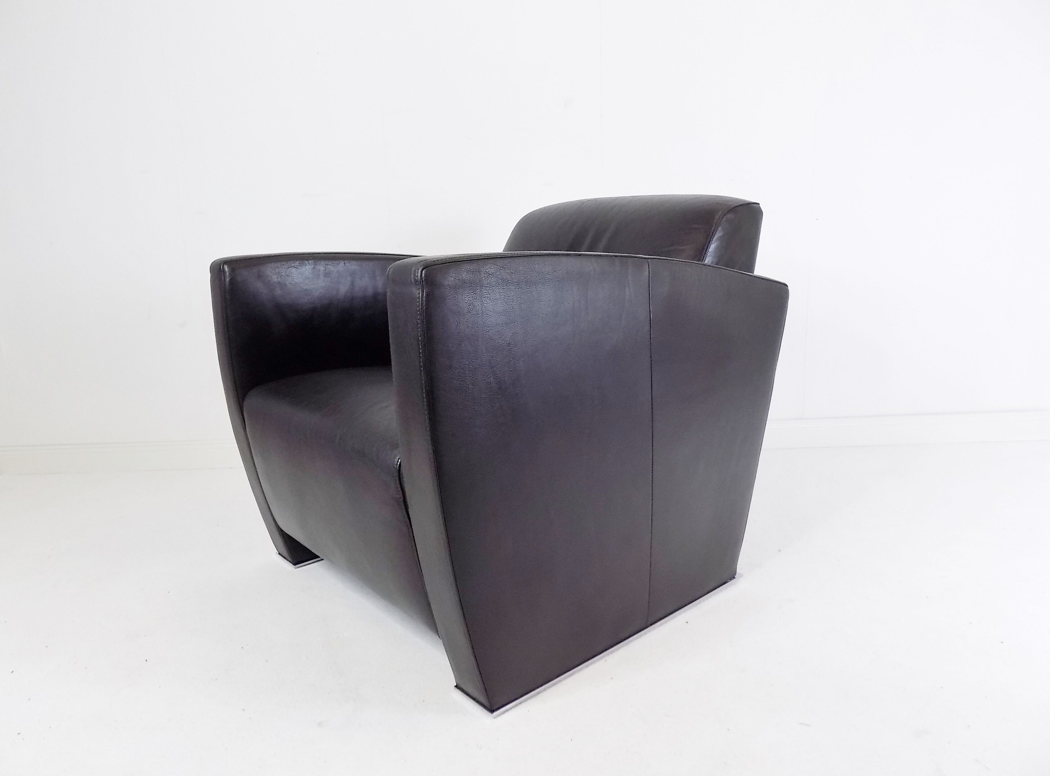 De Sede DS 420 leather armchair by Jean-Pierre Dovat