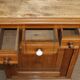 Meuble de toilette en pitchpin