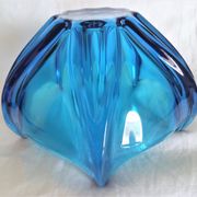 Art Deco vase in electric blue crystal