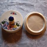 Butter dish with hand-painted decoration