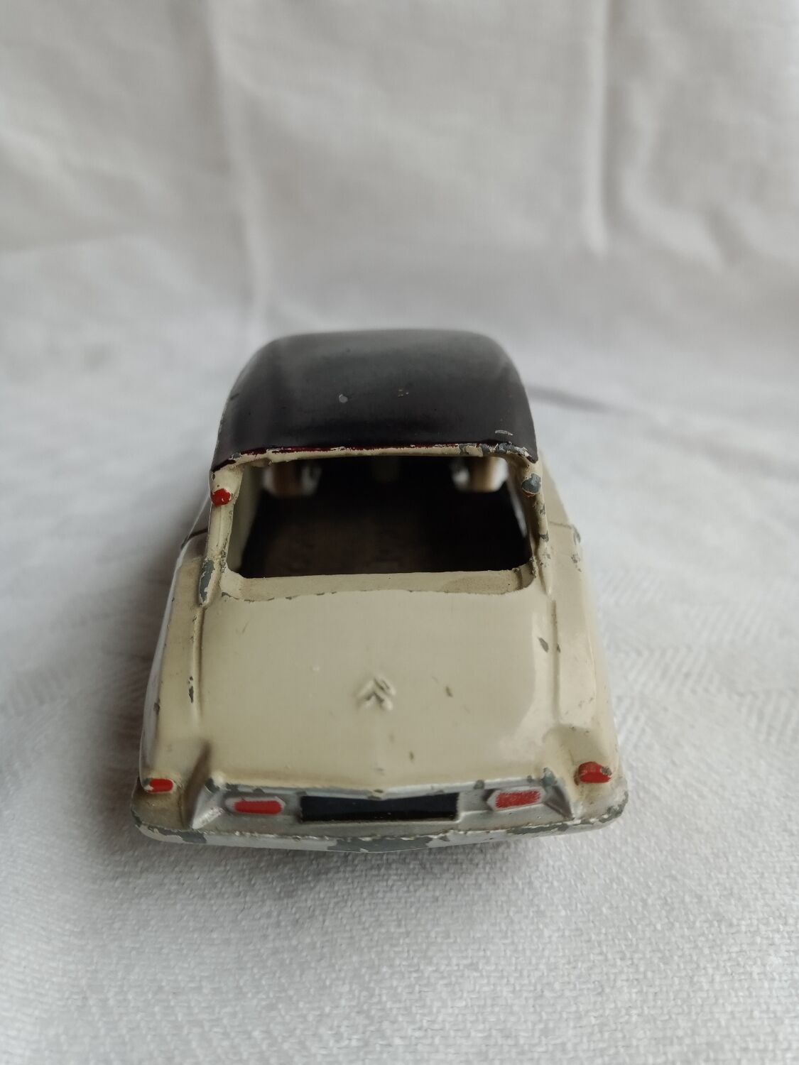 Citroen DS 19 Dinky toys old | Selency