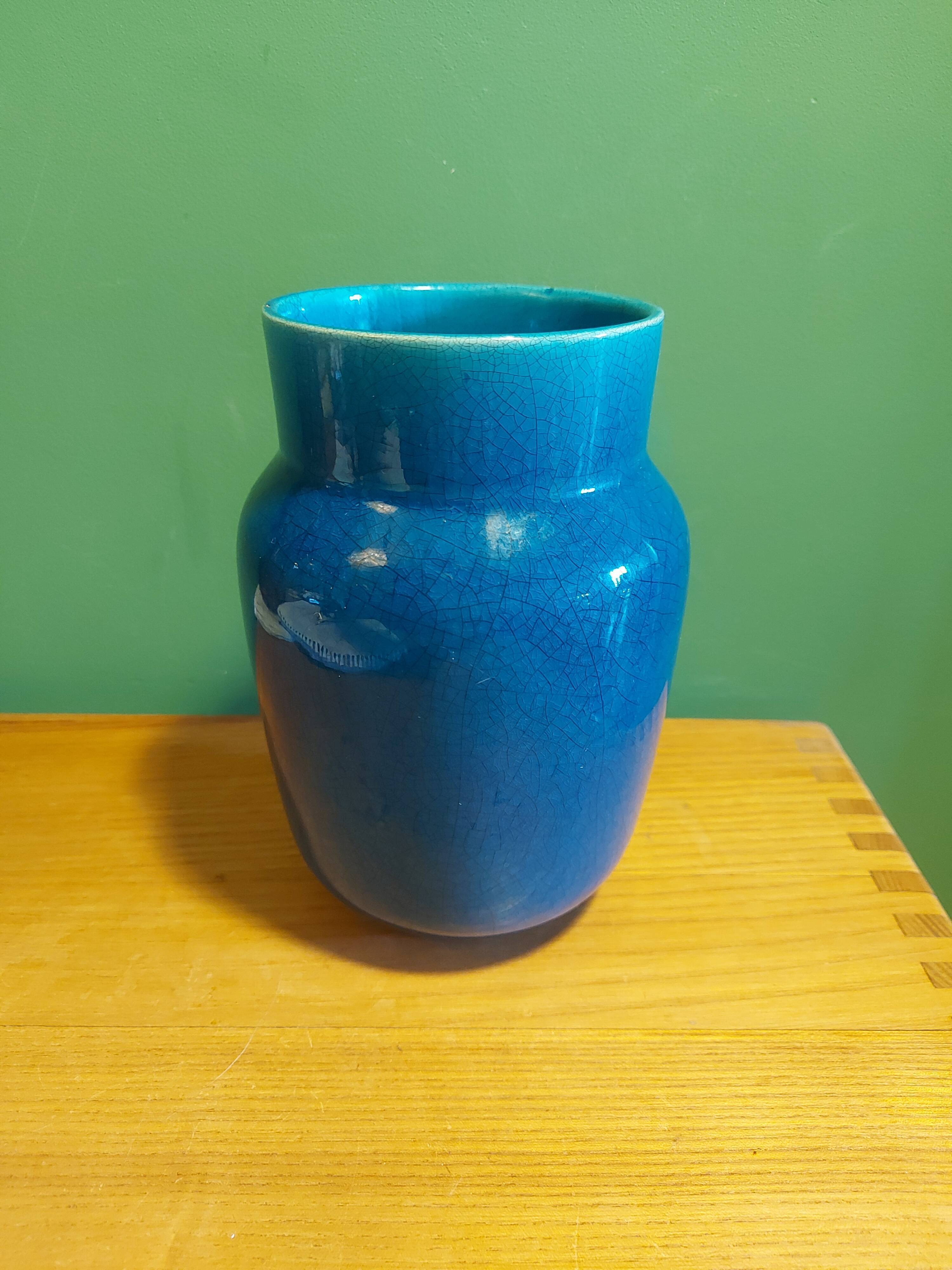 Ceramic vase
