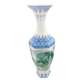 Japanese eggshell vase