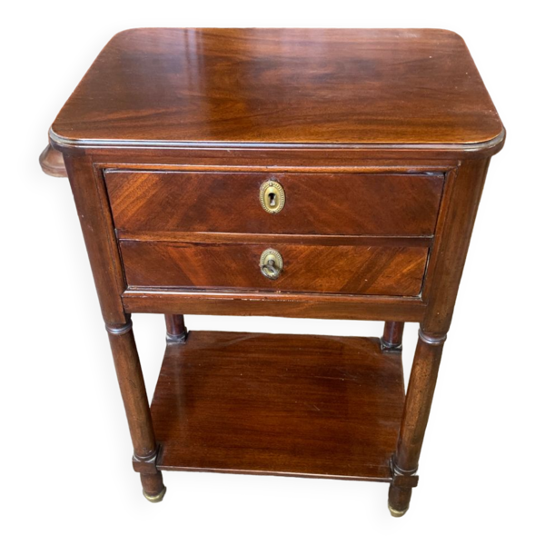Table de chevet