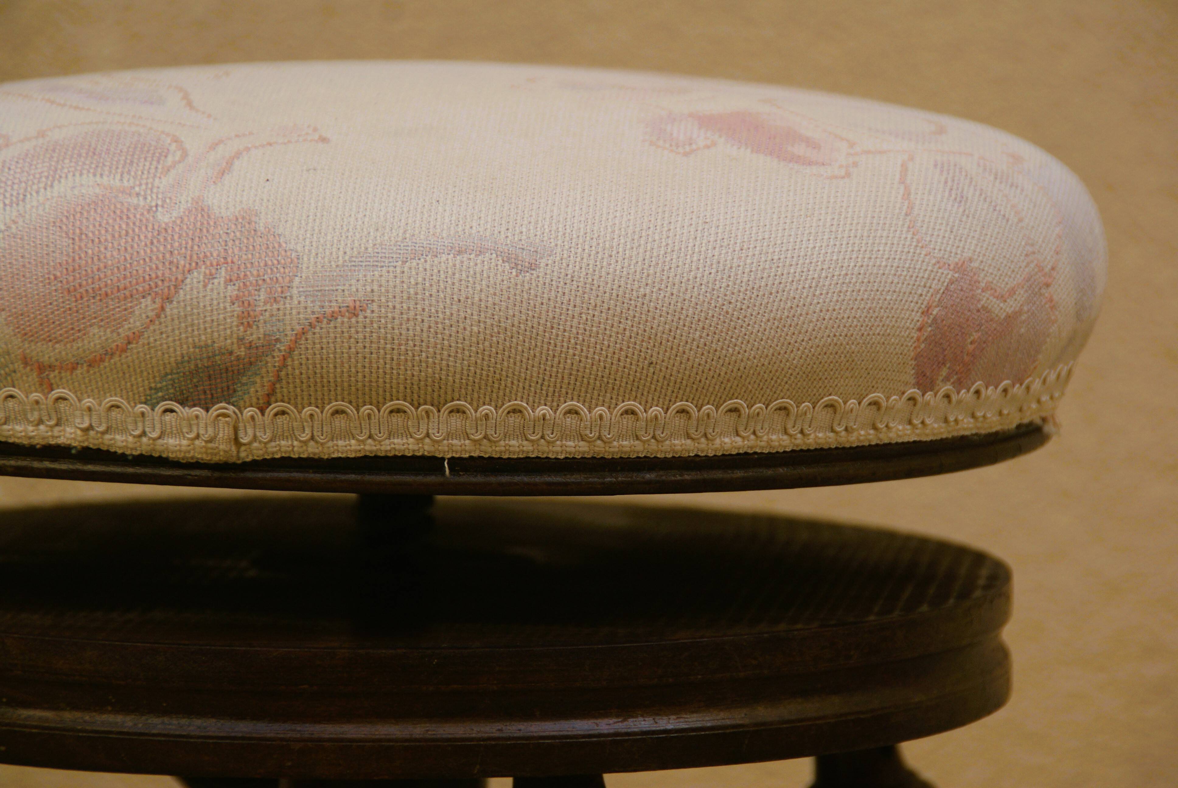 Napoleon III Adjustable Piano Stool