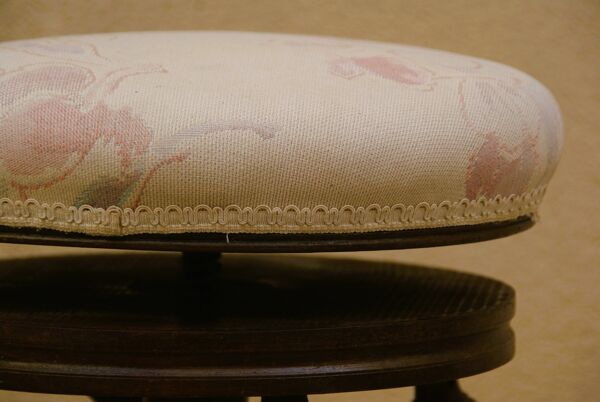 Tabouret de piano Napoléon III réglable