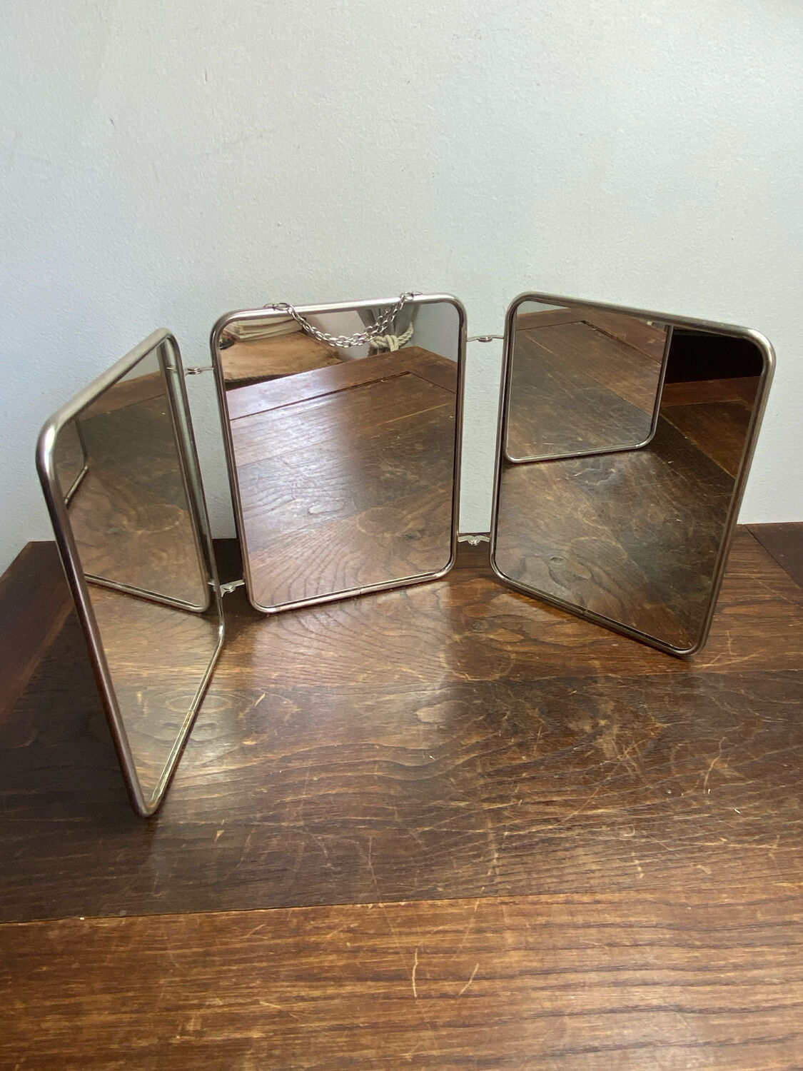 Triptych barber mirror, 1960, houndstooth back