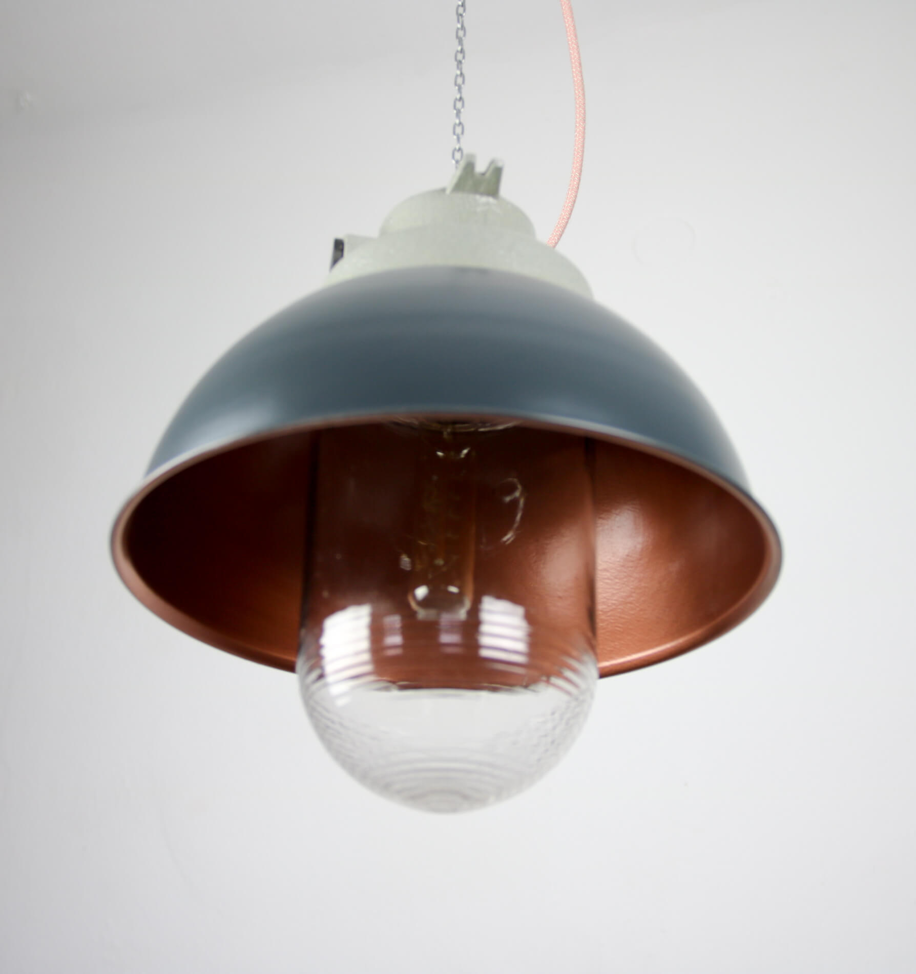 industrial hanging lamp
