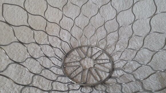 Fruit basket in chrome metal