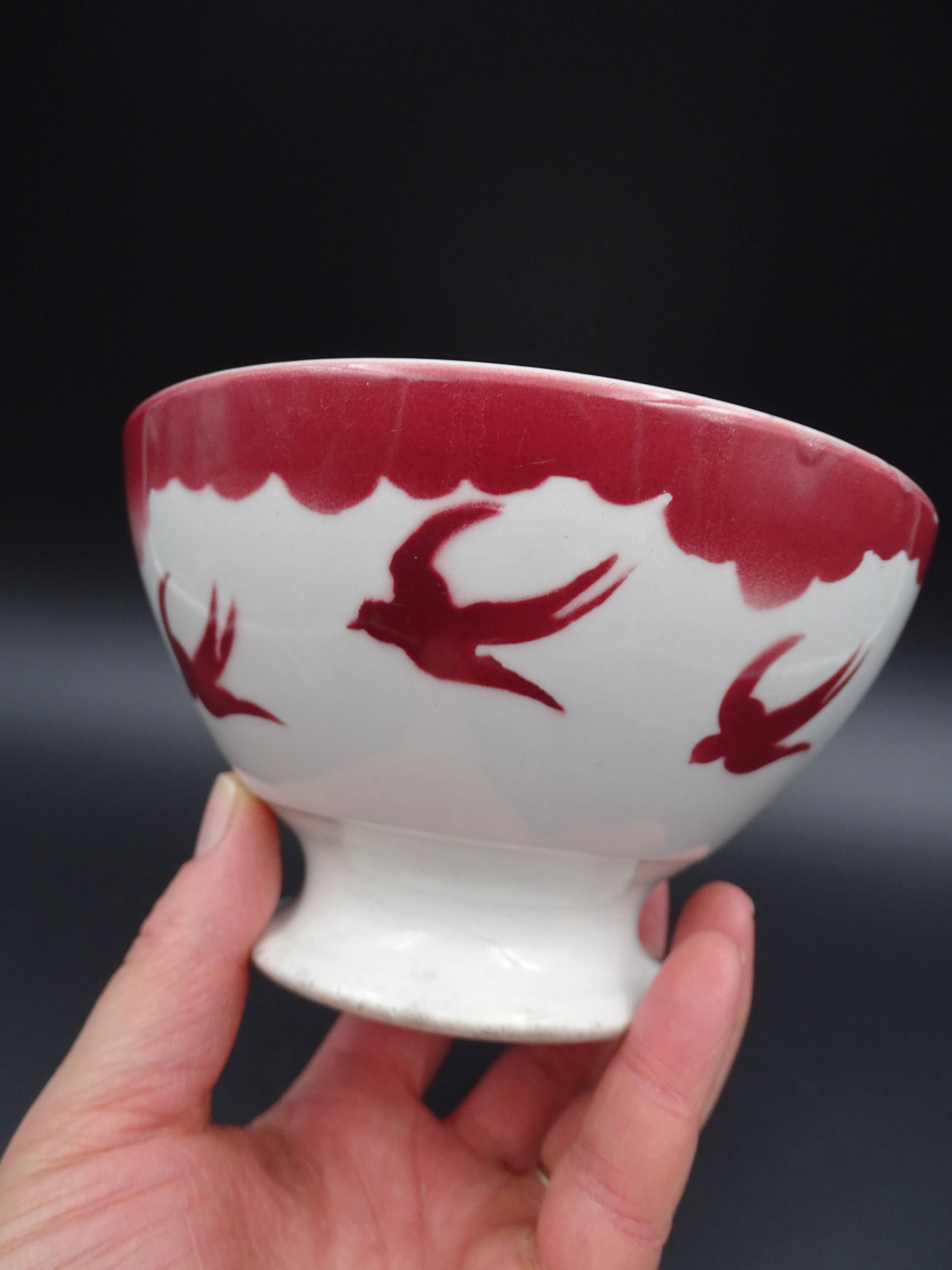Saarland Digoin's Faience Bowl - Red Swallow Decoration - 1940