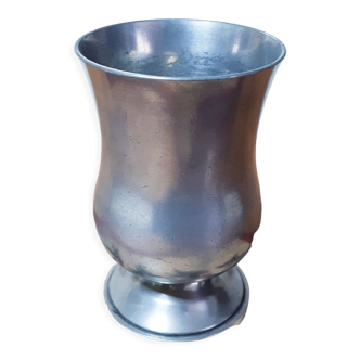 Vase , pewter cup " Le Ingot"