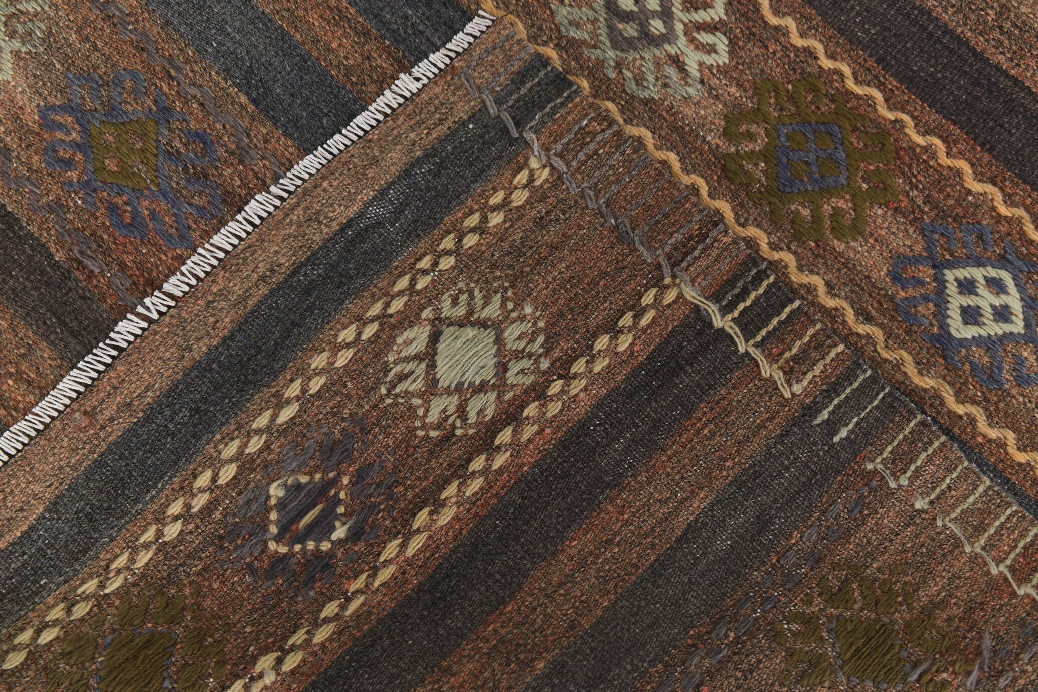 6x9 Brown Grenn Handmade Persian Kilim Rug, 187x286Cm