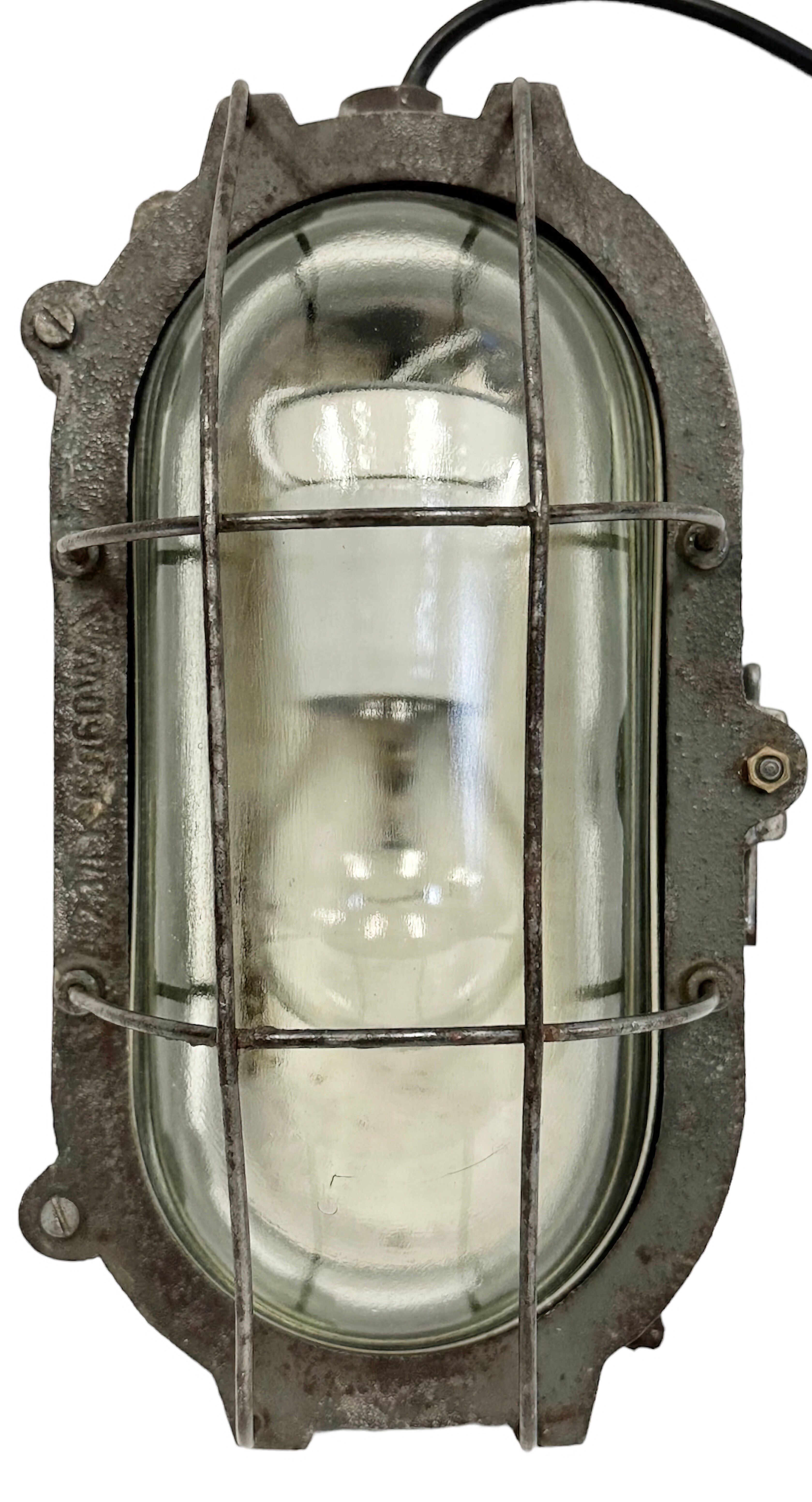 Industrial Cast Iron Wall Light, 1960s