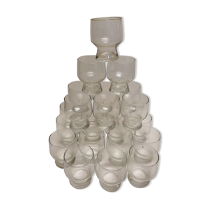 Lot de 24 verres lever