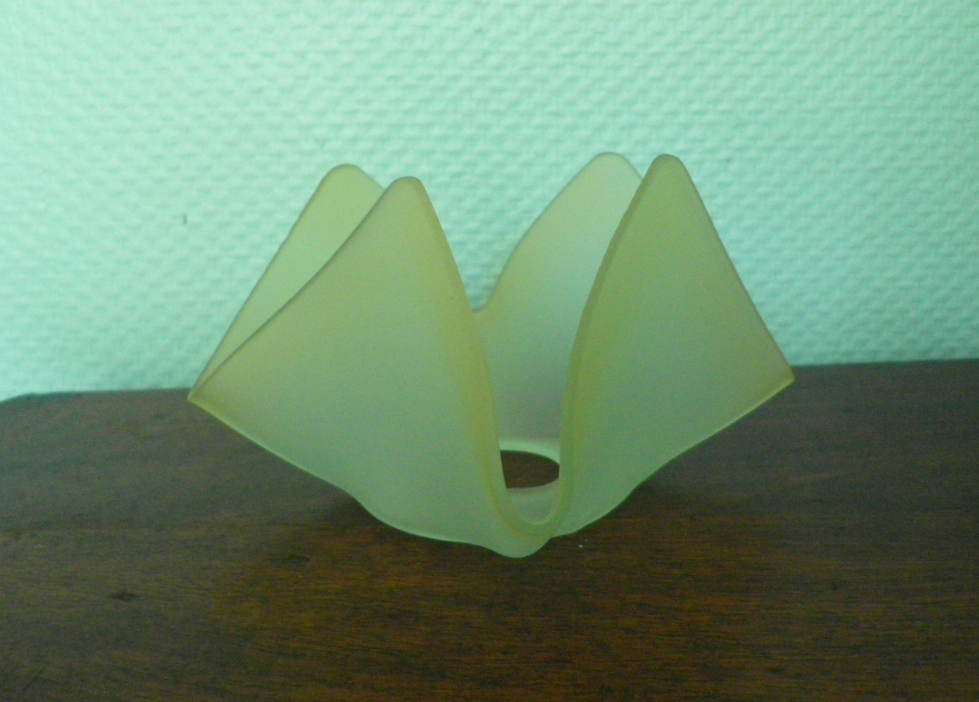 2 wall lights, opaline lampshade 1960/1970