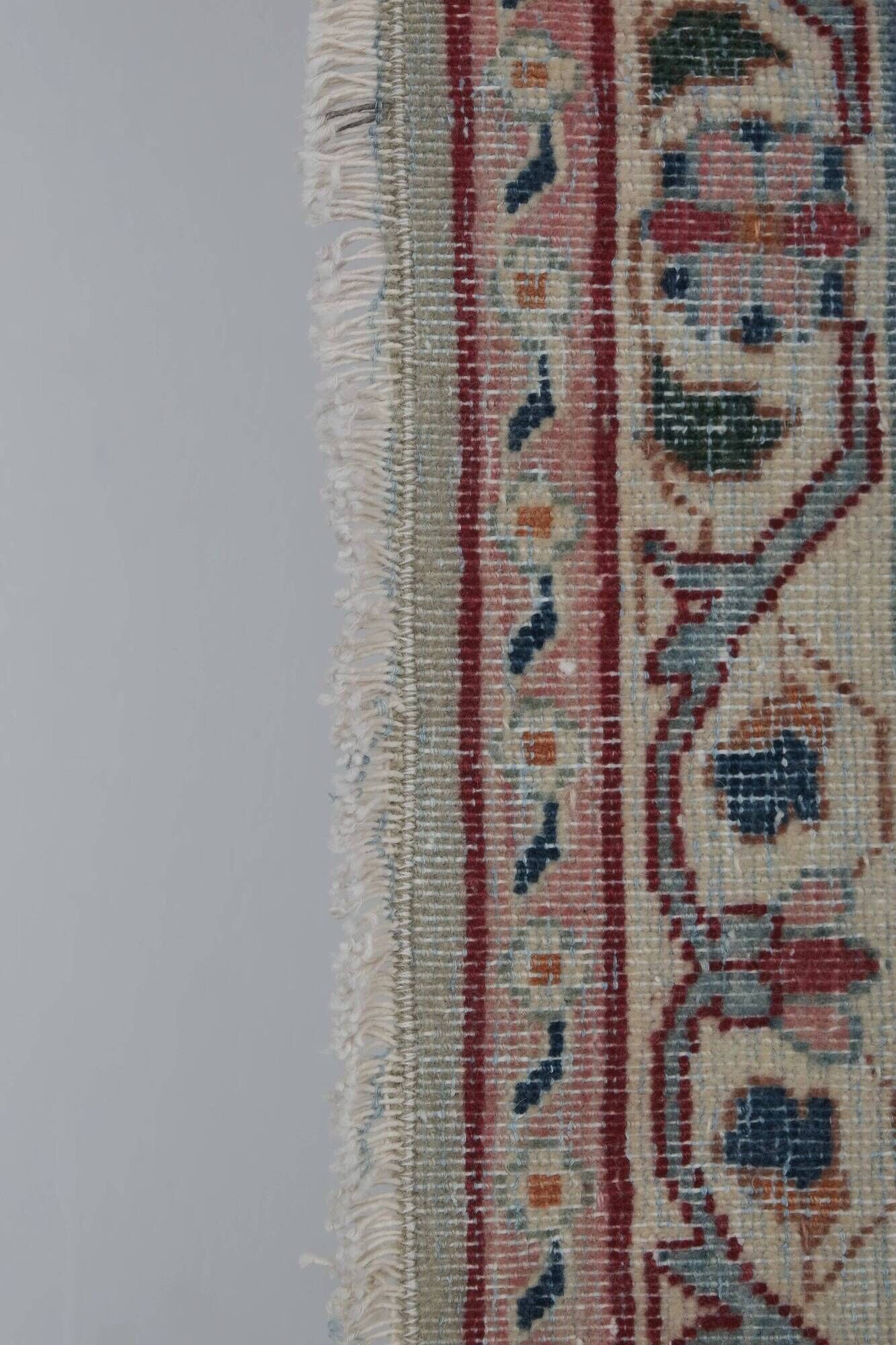 Vintage Turkish handmade rug 210x292 cm