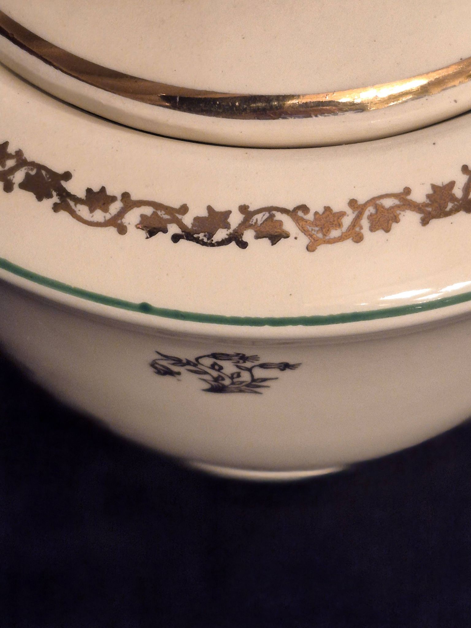 Antique sugar bowl, in Gien earthenware, Model Valence A040