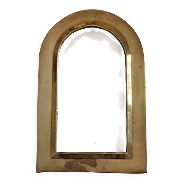 Miroir mural arche en laiton poli artisanat marocain, grand format 48x31 cm