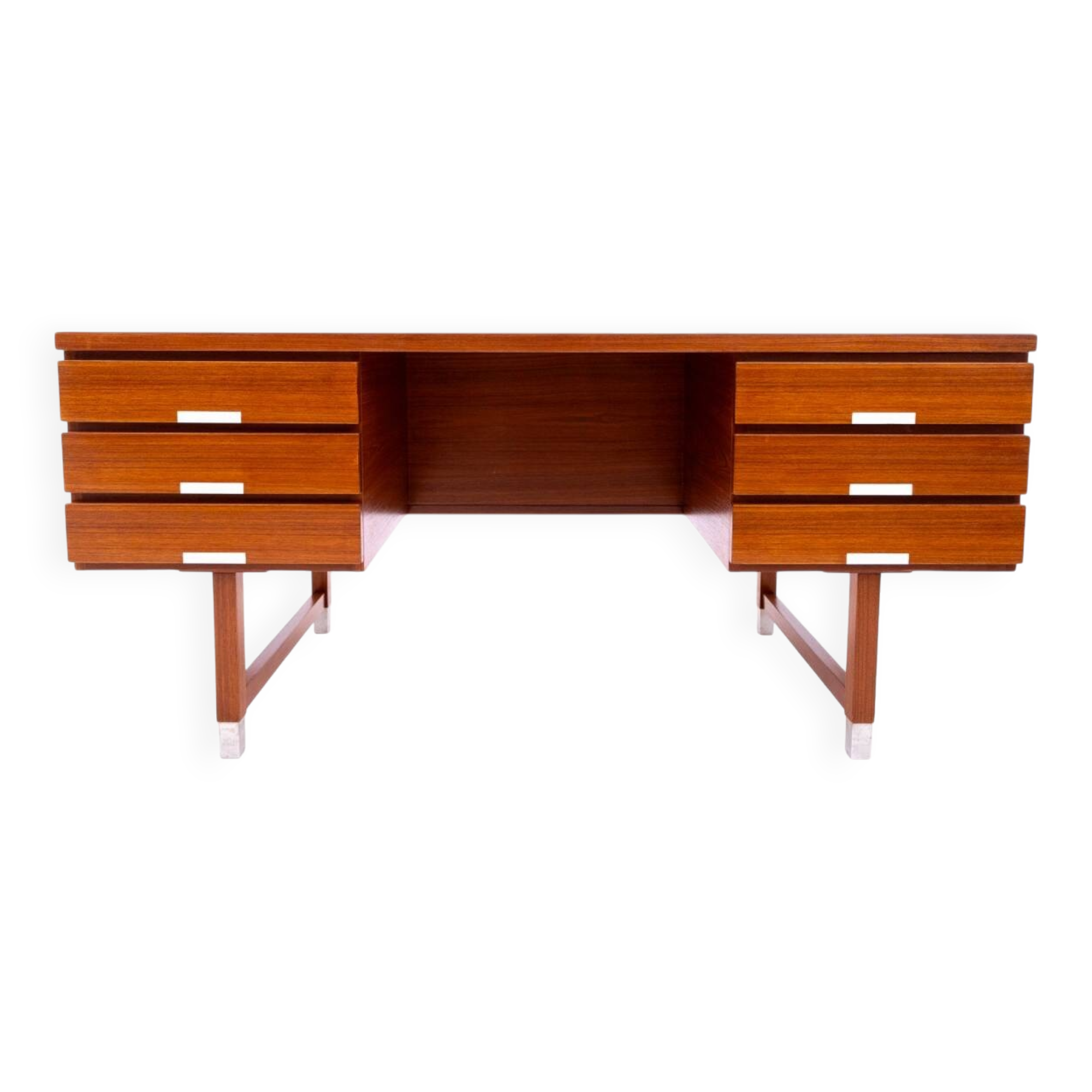 Teak desk, Eigil Petersens Mobelfabrik, Denmark, 1970s.