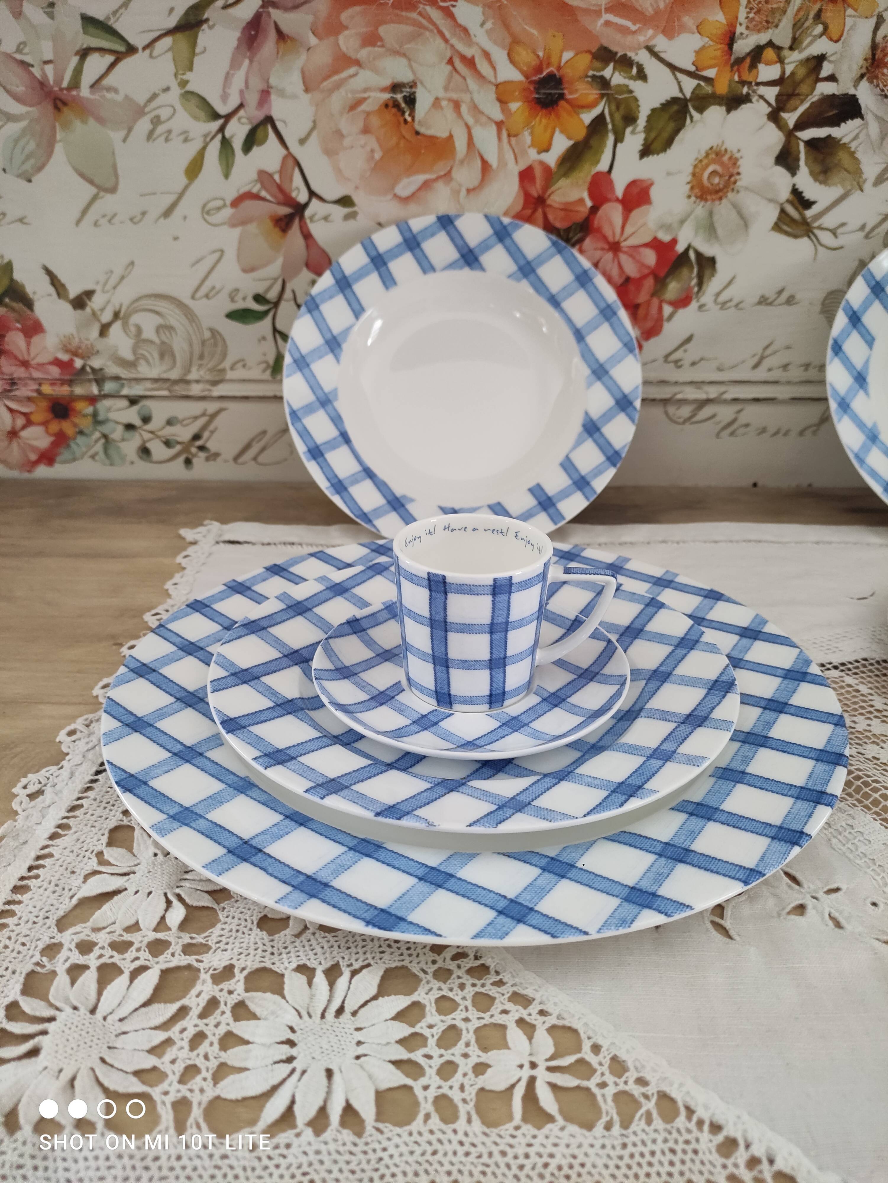 Lot de 6 assiettes à dessert en porcelaine Leoni by Sia Home Fashion décor torchon à carreaux bleus
