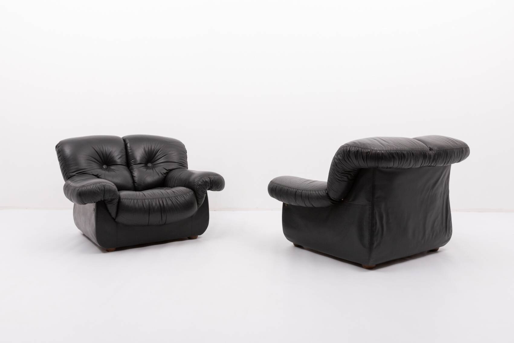 Fauteuils lounge vintage design italien en cuir noir de PelleRossi