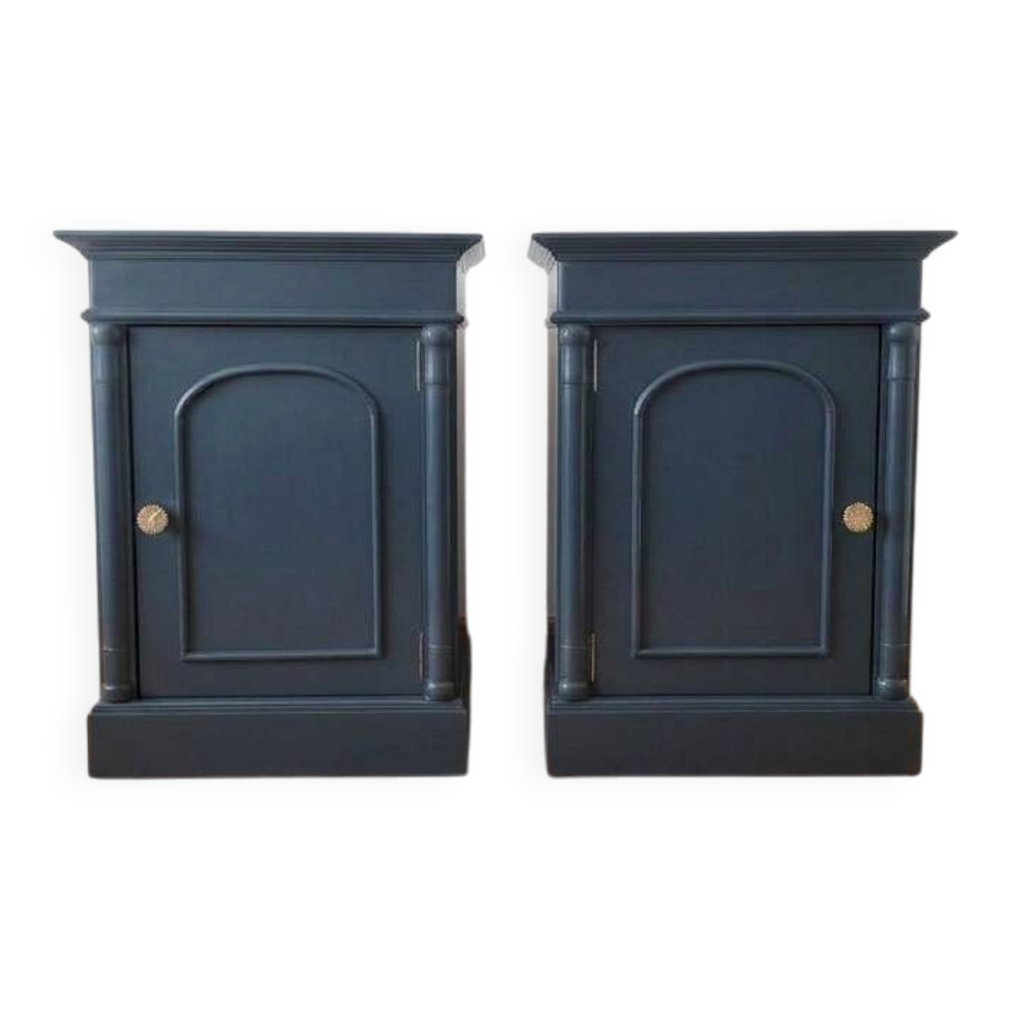 Paire de tables de nuit anciennes upcyclées