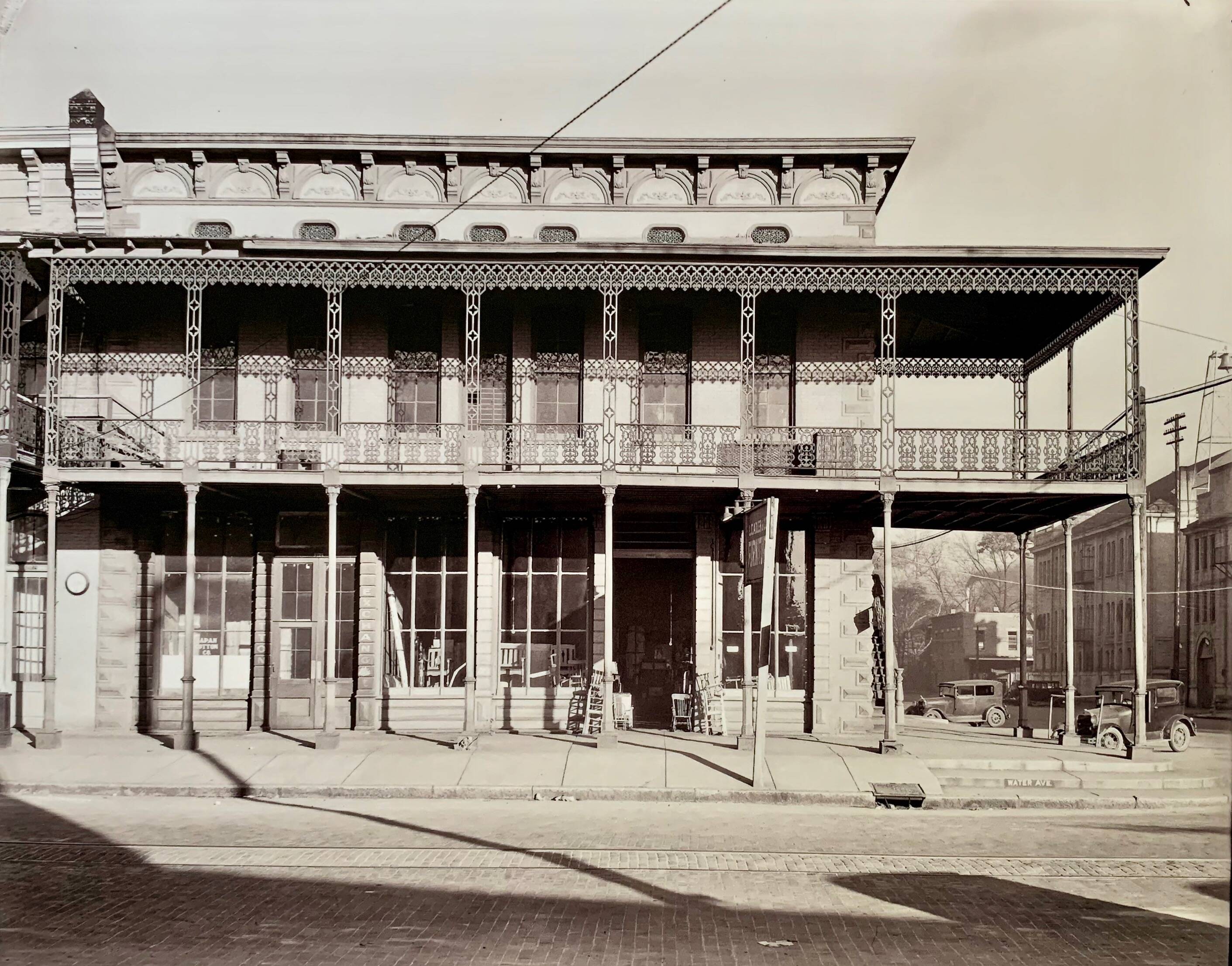 Fine Art Photography – Walker Evans (1935) – Selma, Alabama - Water Avenue