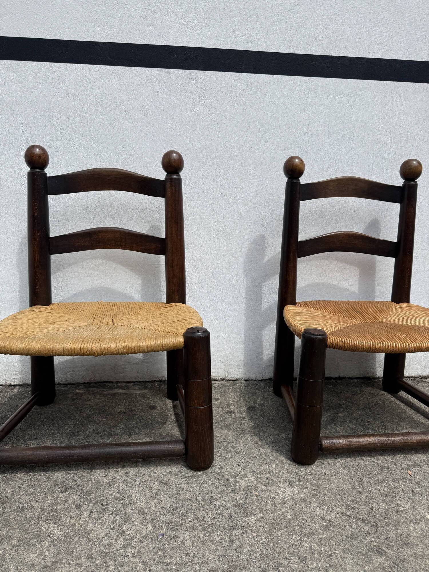 Low chair "Low Chair"