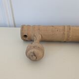 Wall-mounted coat rack with 3 hooks