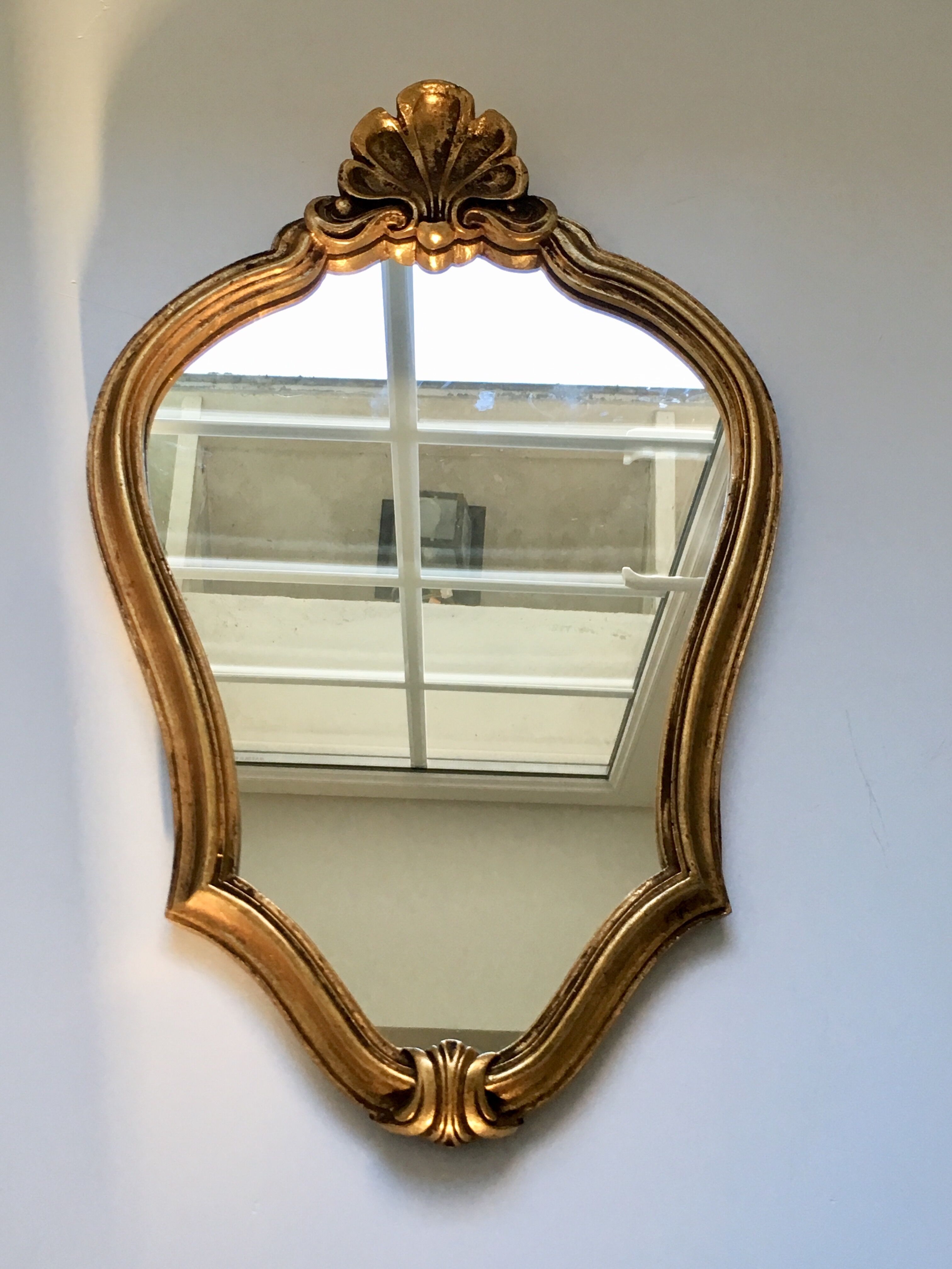 Mirror rocked carved and gilded wood 30x45cm