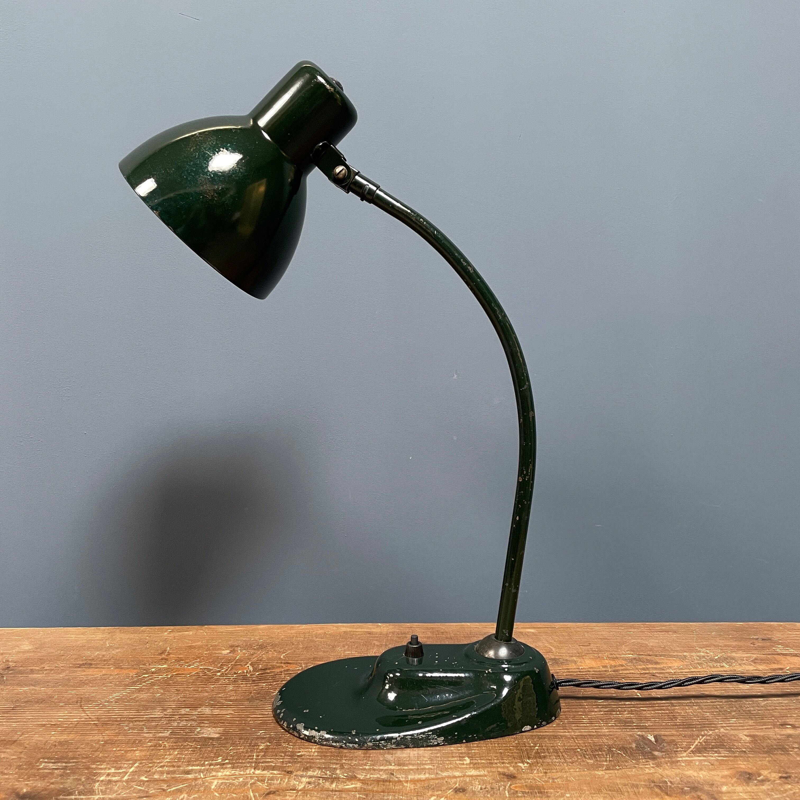 Dark green Kandem Bauhaus desk lamp model 1087 from the 1930s