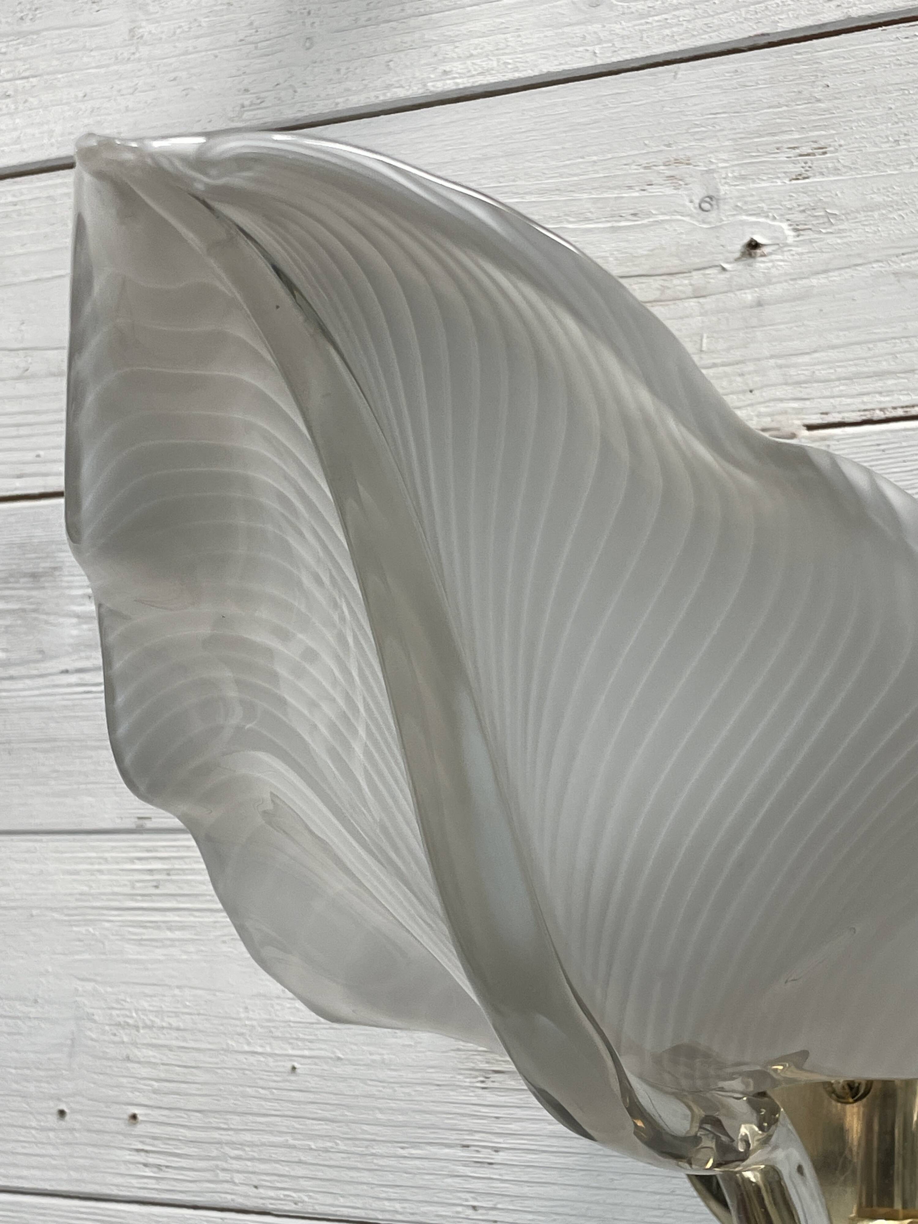 Set of 3 Murano glass wall lamps in white and brass, 1970s.